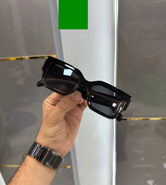 OffWhit e 1128 Black Ultimate Luxury Shade With Original Packaging
