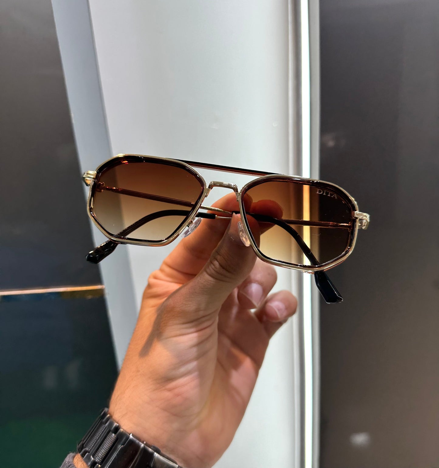 Dit a Brown Gold 2828 Ultimate Luxury Shade With Origin al Packaging