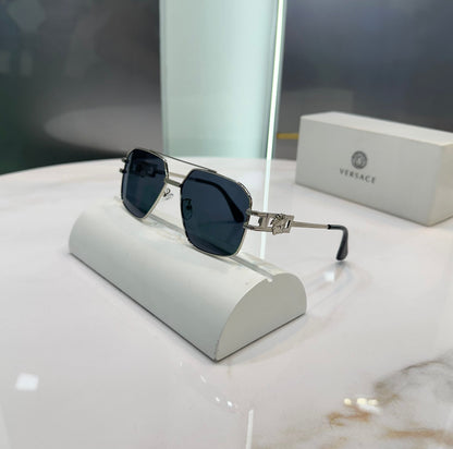 Versac e 2602 Silver Black Ultimate Luxury Shade With Origin al Packaging